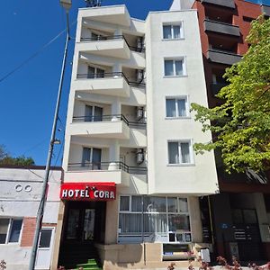 Hotel Cora